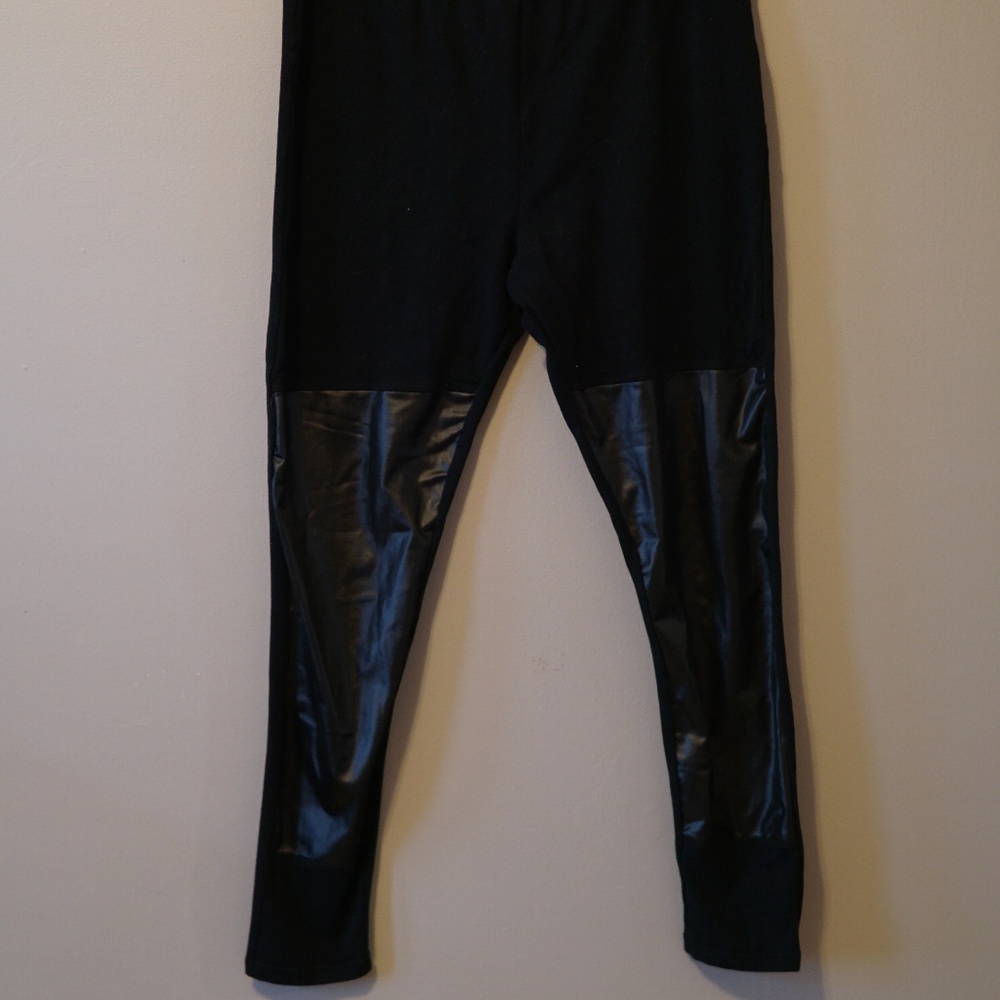 Womans Styled Leggings